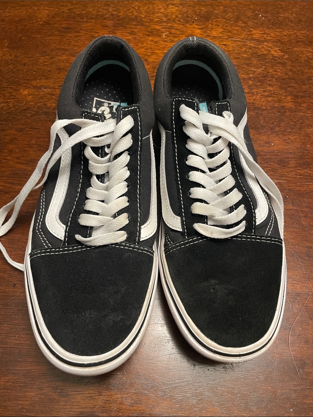 Vans Old Skool Low Top Sneakers in Black and White M 8.5 W 10